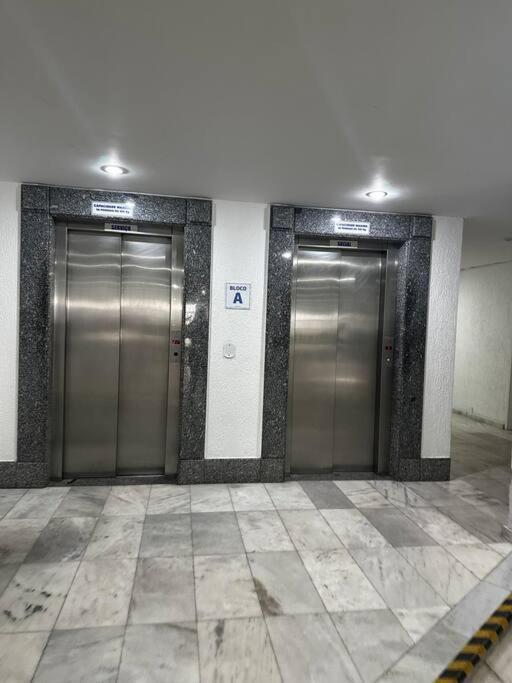 Ape Da Cris - Centro Bc , 5Min Da Praia - Ideal Para Casais , Com Garagem Balneario Camboriu Luaran gambar