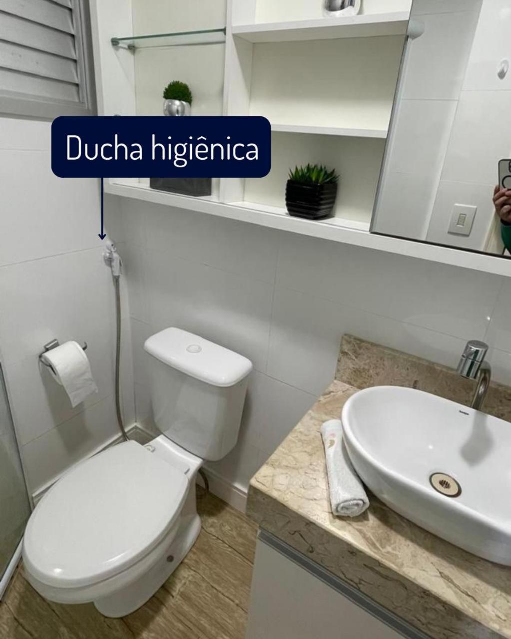 Ape Da Cris - Centro Bc , 5Min Da Praia - Ideal Para Casais , Com Garagem Balneario Camboriu Luaran gambar
