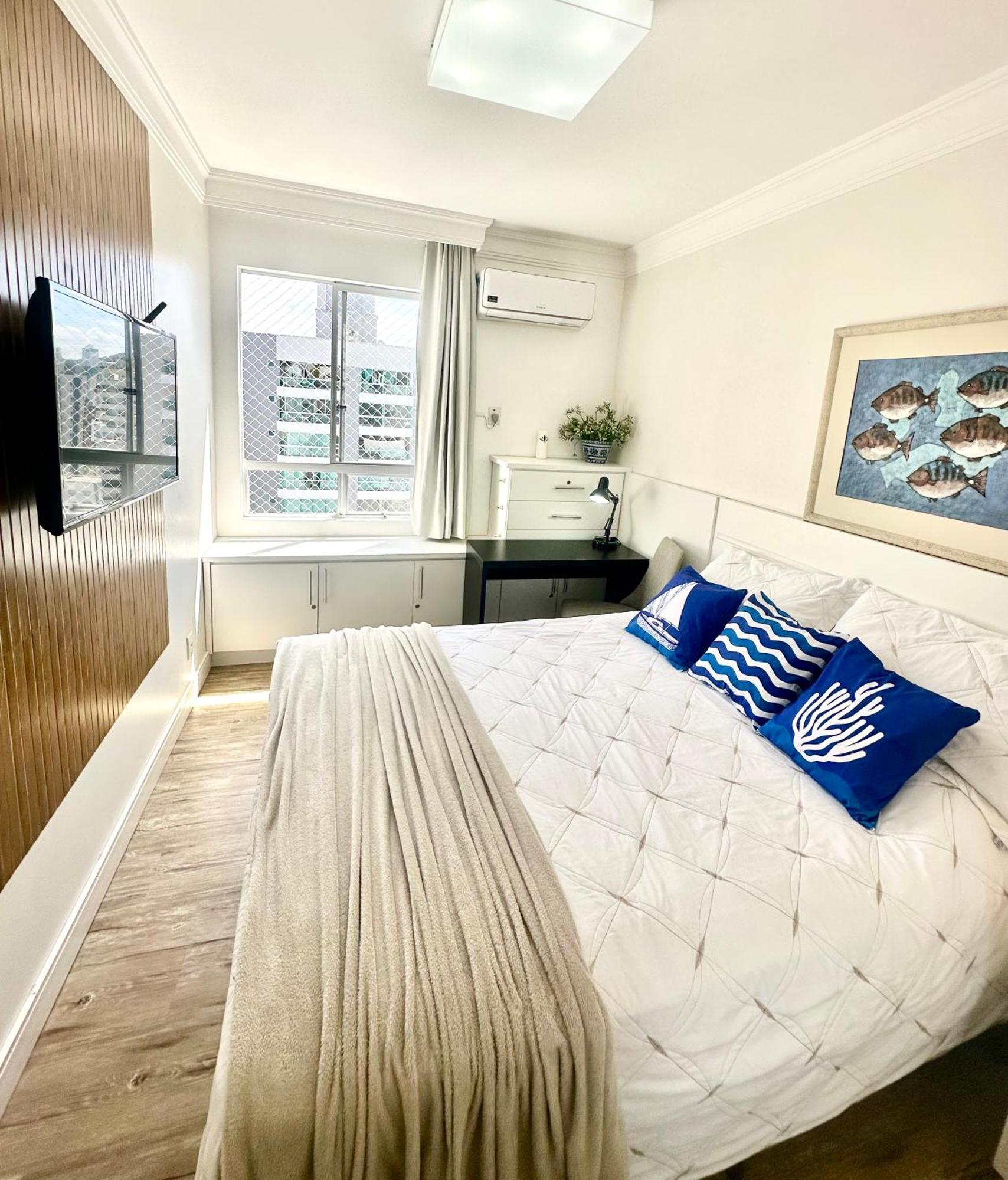 Ape Da Cris - Centro Bc , 5Min Da Praia - Ideal Para Casais , Com Garagem Balneario Camboriu Luaran gambar